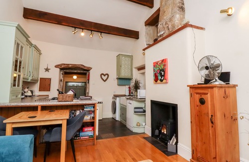 Oxenhope Cottage | YATE COTTAGE, romantic, luxury holiday cottage in Oxenhope