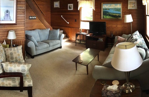 Hammondsport House | Year round lakefront house on Keuka Lake