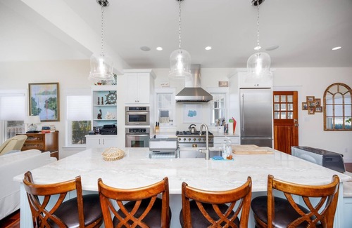 West Cape May House | Year-Round Retreat in West Cape May with Pool – Pet Friendly! Biriding Retreat