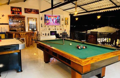 Salinas House | YelaMar House