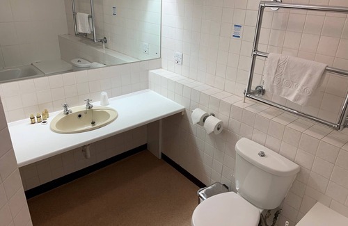 Ryde Hotel | Yelf's Hotel