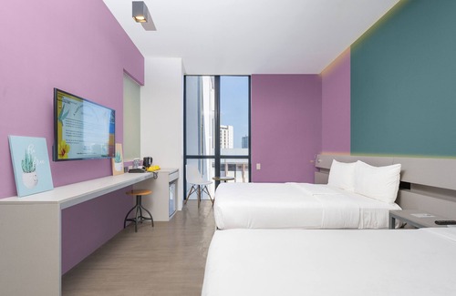 Lahug Hotel | Yello Hotel Cebu powered by Cocotel