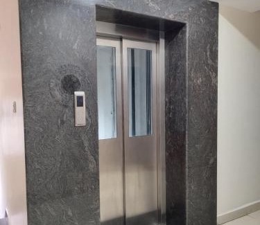 Hyderabad Hotel | Yellow Sapphire Hotel Hi-Tech City