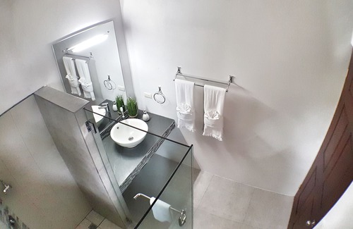 La Fortuna Hotel | Yellow Tree Suites