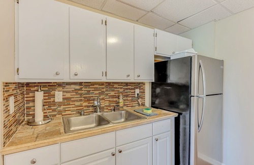 Cullman House | Yellowhammer Hill: 5 BR, 3.5 BA in Cullman, Sleeps 17