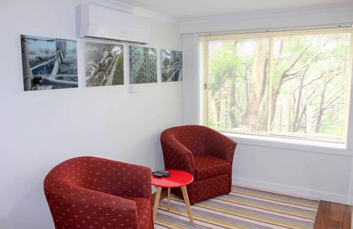 Stanwell Tops Apartment | YellowtailStay - The Red Room - Bald Hill Stanwell Tops,
