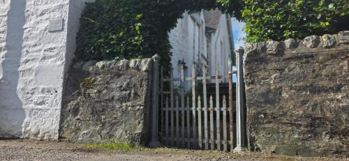 Pitlochry House | Yeomans Cottage