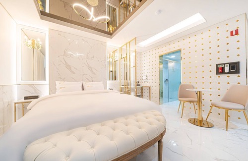 Yeongdong Hotel | Yeongdong The J