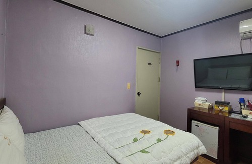 Yeongju Hotel | Yeongju E