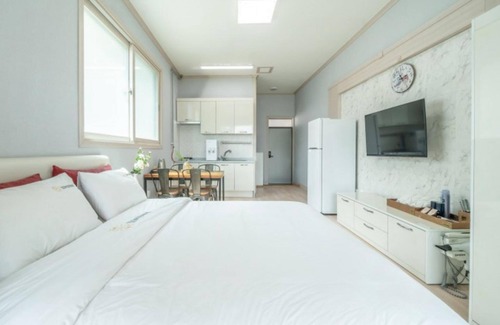 Musilmok House | Yeosu Sand Al Pension