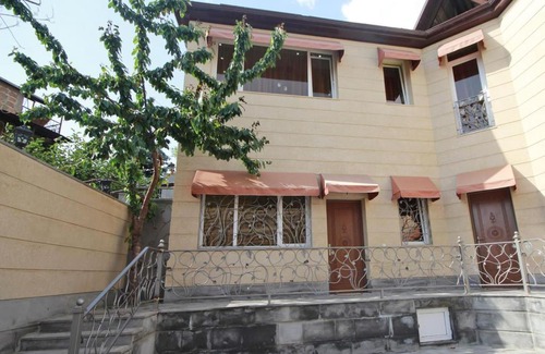 Kentron Villa | Yerevan Guest House