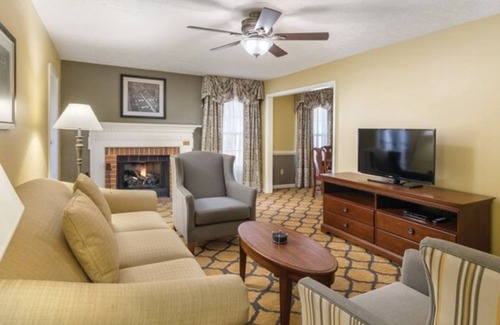 Williamsburg Resort | Yes . life is this good !