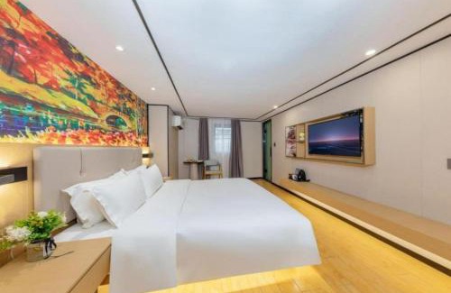 Liwan Hotel | Yimimi Apartment - Guangzhou 13th Line Yide Road Metro Station