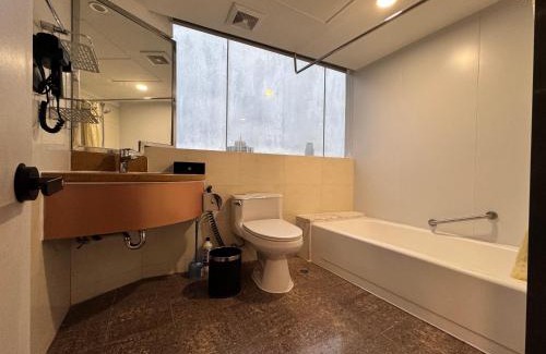 East Huanshi Road Apartment | Yixuan Yasi Apartment-free shuttle during the Canton Fari