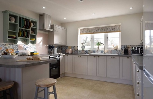Llandovery Cottage | Ynyswen Cottages · Brecon Beacons cottages sleeps 12 people