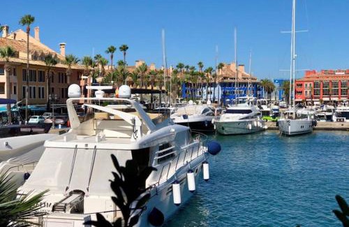 Sotogrande Apartment | YOLO Spaces - Sotogrande Marina Luxury Apartment