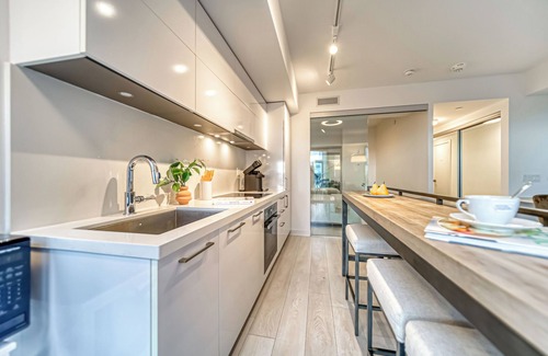 Bloor-Yorkville Hotel | Yorkville Express Stays