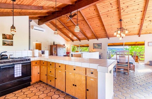 Oakhurst Villa | Yosemite 10-Acre Forest Villa with EV, Hot Tub, Game Room