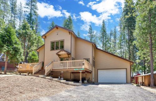 North Wawona House | Yosemite Base Camp- Updated cabin INSIDE Yosemite