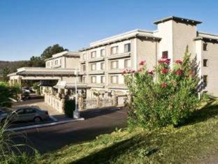 Oakhurst Hotel | Yosemite Southgate Hotel & Suites