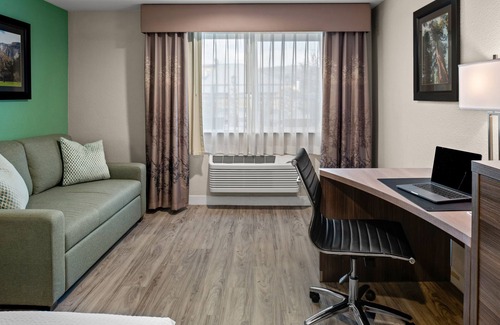Oakhurst Hotel | Yosemite Southgate Hotel & Suites