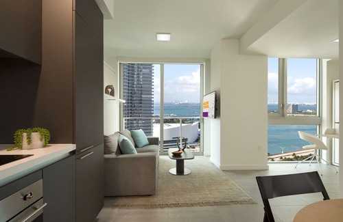 Downtown Miami Apartment | YotelPad Miami