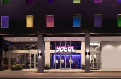 Downtown Miami Apartment | YotelPad Miami