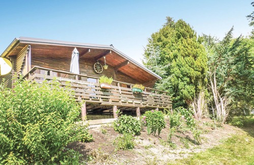Luxembourg Ardennes House | You have a breathtaking view of the Bourscheid castle from this chalet in Schlindermanderscheid.