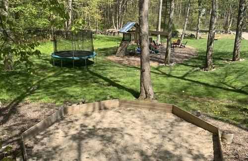 Hampton House | You may just want to move in! #amazingTreeHouse
