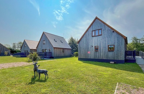 Brigg Cottage | You’ll love the generous space, perfect for large groups.