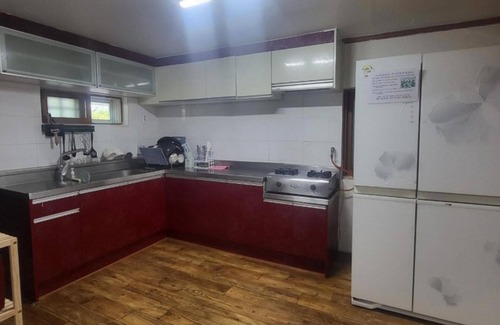 Yeongwol House | Youngwol River and Stars Pension