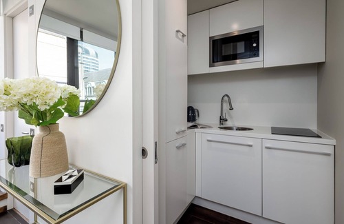 Bridge Apartment | Your Apartment - Tower of London