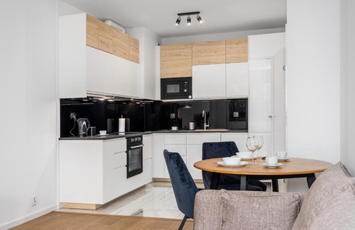 Okecie Apartment | Your Apartments 1 Sierpnia Street