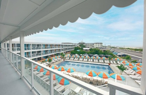 Cape May House | Your Beachside Oasis: Kitchenette, Swimming Pool and Beach Perks