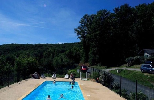 Lissac-sur-Couze Cabin | YOUR CHALET IN THE GREEN COUNTRY - 1