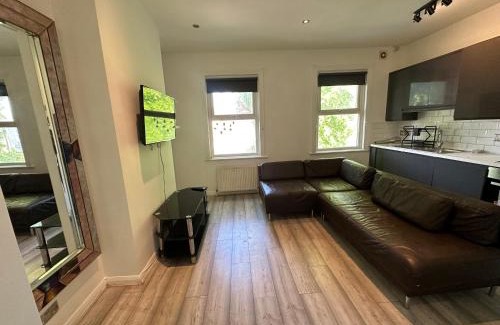 Bellingham Apartment | Your Cosy Corner in South East London- 2 Beds