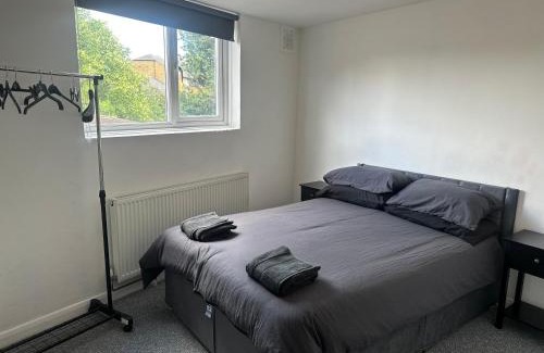 Bellingham Apartment | Your Cosy Corner in South East London- 2 Beds