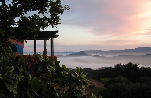 San Luis Obispo House | Your Escape to the Clouds