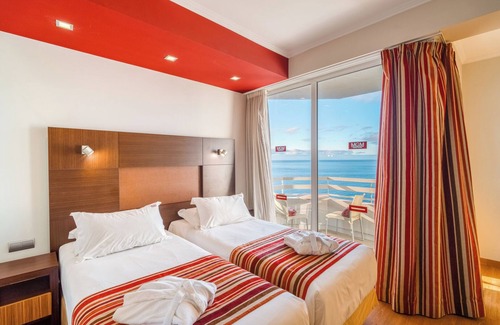 Sao Martinho Hotel | Your Home Away From Home! Outdoor Swimming Pool, Free Parking, Beachfront Hotel!