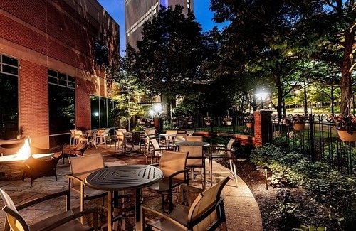 Downtown Columbus Hotel | Your Home Away From Home! Pet-Friendly, Near Ohio Historical Center
