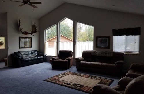 Soldotna House | Your Home Away from Home in the Heart of the Kenai Peninsula