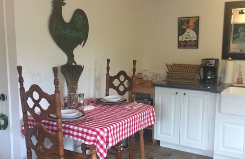 Sebastopol Cottage | Your own Wine Country Cottage