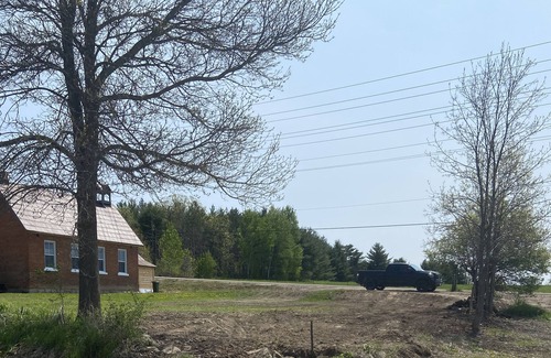 Laurentian Valley House | Your perfect home when you have to be away from home