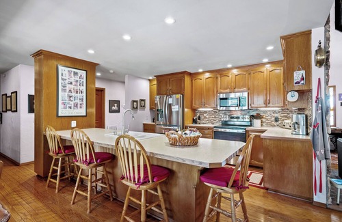 Atascadero Cabin | Your Private Resort in Wine Country