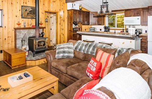 Dysart et al Cottage | Your Serene Haven on Percy