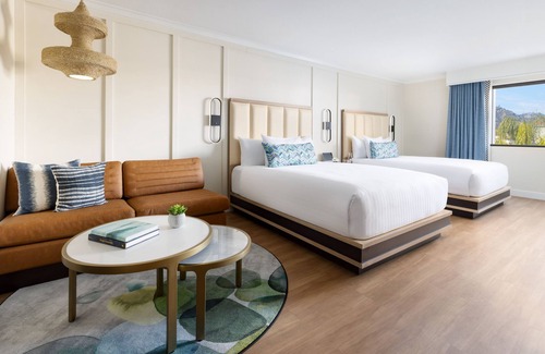 Calabasas Hotel | Your Ultimate Leisure Stay Near Lake Calabasas Park! 2 Comfortable Units, Pool