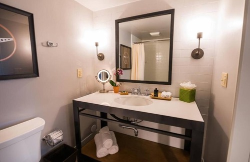 Live Oak Hotel | Your Ultimate Nature Retreat Starts Here | Forest View Room w/Patio | Scenic