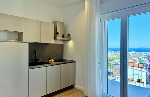 Meta Apartment | YourHome - Il Pino Rooms & Apartment