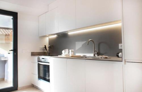 Colonia de Sant Pere Apartment | YourHouse Iris House