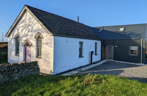 Llanon House | Ysgoldy Brynwyre